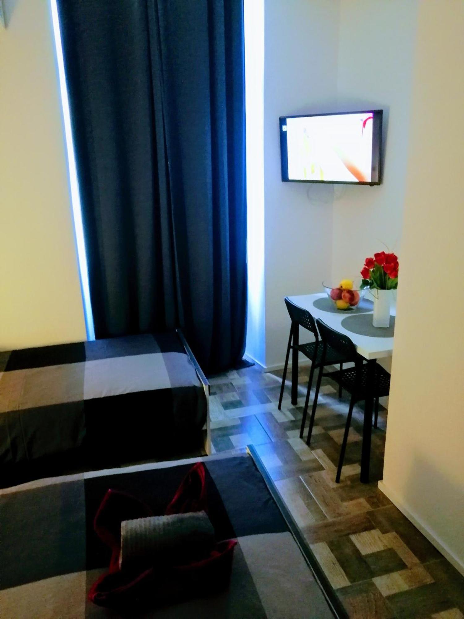 Pula Center - Studio Apartments Bagian luar foto